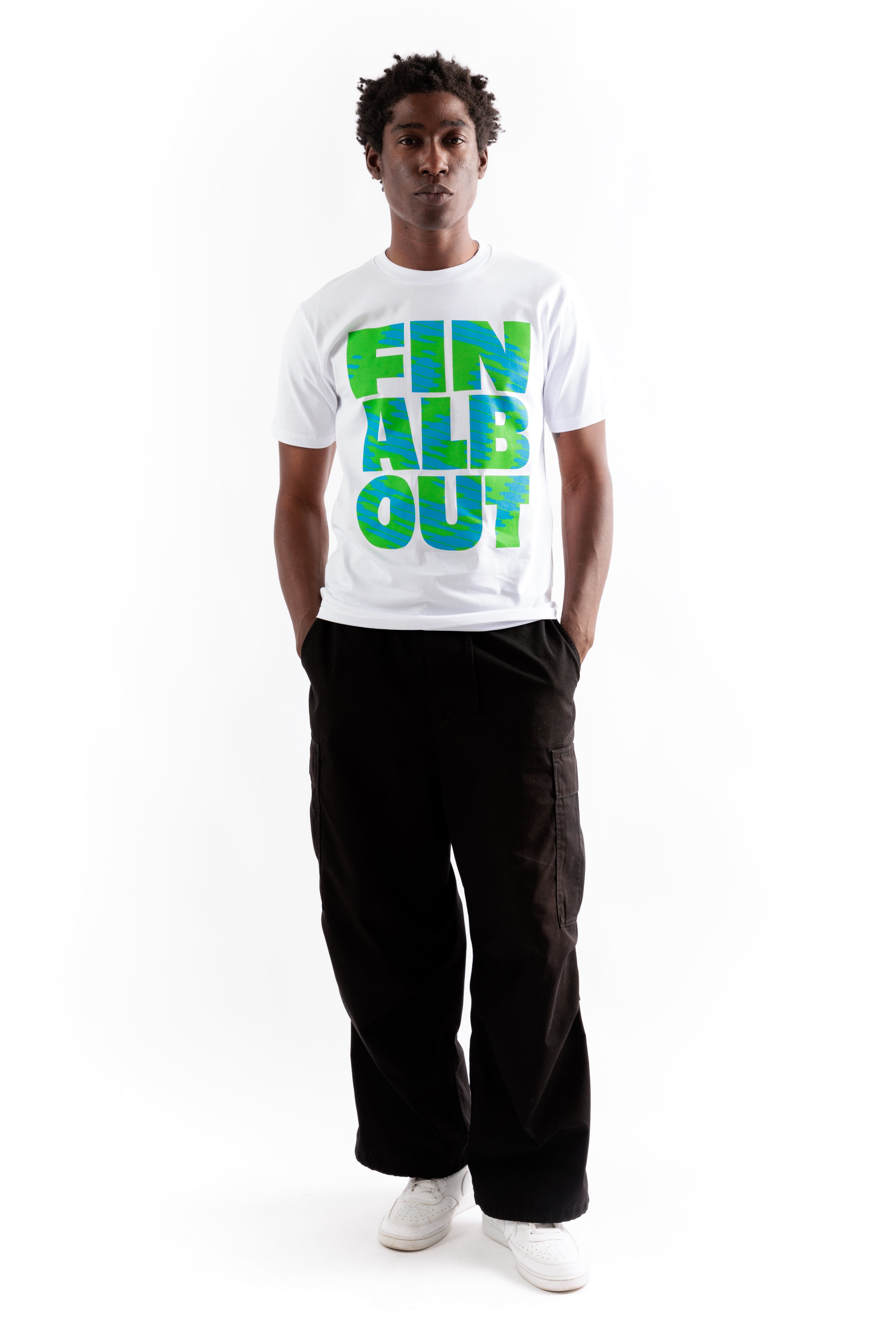 Big Letter Smiley Tee [White]